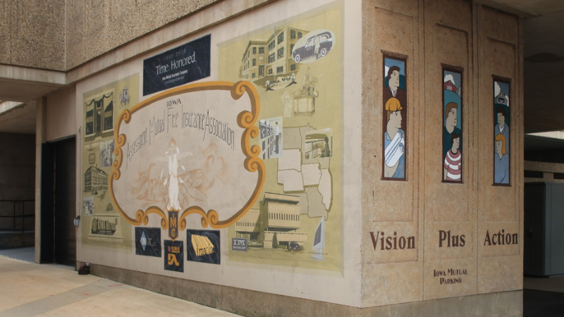 Lobby - Iowa Mutual Lofts | Ruhl&Ruhl REALTORS